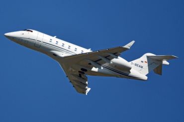 D-BEAM · Bombardier BD-100-1A10 Challenger 300 · (CPH / EKCH)