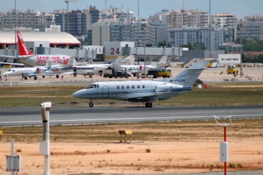 M-FRZN (258816) 2006 Raytheon Hawker 850XP