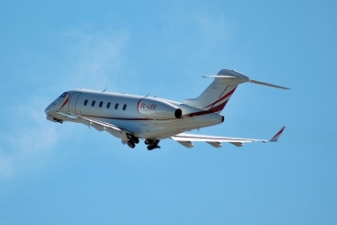 EC-LES (20243) 2009 Bombardier Challenger 300
