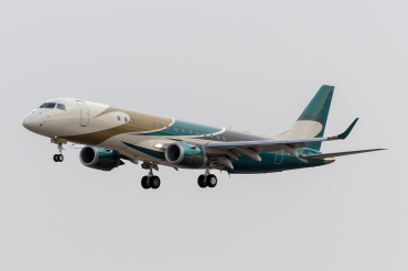 PS-LIA (19000656) 2015 Embraer 190 Lineage 1000