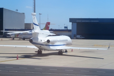 VQ-BGG · Dassault Falcon 7X · (LIS / LPPT)