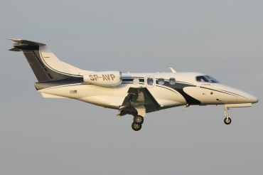 SP-AVP · Embraer EMB-500 Phenom 100 · (WAW / EPWA)