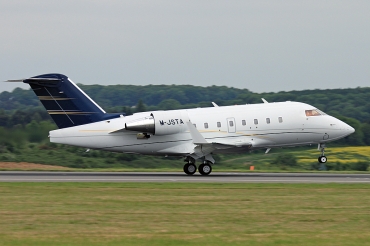 M-JSTA (5639) 2005 Bombardier Challenger 604