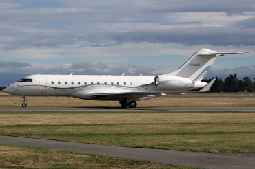 N888GX · Bombardier BD-700-1A10 Global Express XRS · (CHC / NZCH)