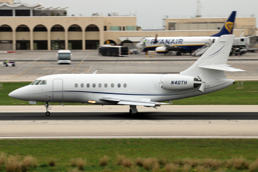 N40TH (007) 2003 Dassault Falcon 2000EX
