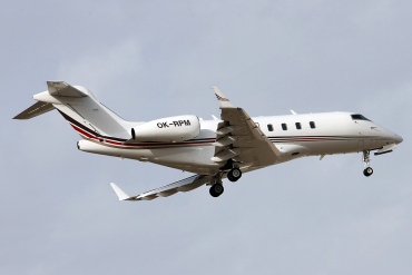OK-RPM (20022) 2004 Bombardier Challenger 300