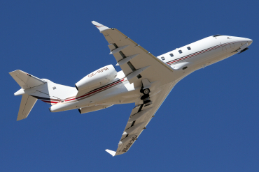 OK-RPM (20022) 2004 Bombardier Challenger 300