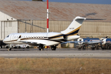 VH-LEP · Bombardier BD-700-1A10 Global 6000 · (MLA / LMML)