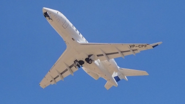 VP-CPF · Bombardier BD-100-1A10 Challenger 300 · (FAO / LPFR)