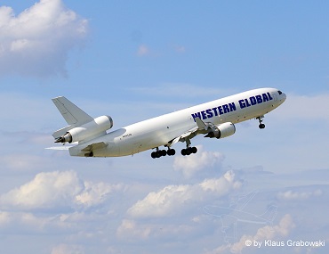 N545JN (48545) 1995 McDonnell Douglas MD-11F
