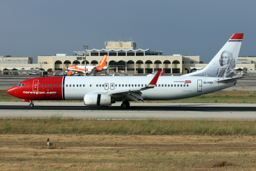 SE-RRE (39003) 2010 Boeing 737-8JP(WL)