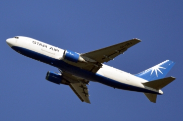 OY-SRJ (27195) 1994 Boeing 767-25E BDSF