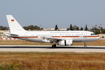 15+02 (4060) 2009 Airbus A319-133 CJ