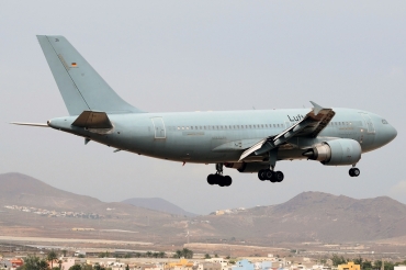 10+26 · Airbus A310-304/MRTT · (LPA / GCLP)