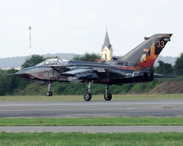 43+01 (002/GT001/4001) Panavia Tornado IDS(T)