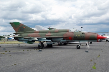 24+53 · Mikoyan-Gurevich MiG-21bis SAU · (GWW / EDUG)