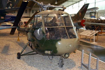 XM-556 · Saro (Saunders-Roe) Skeeter AOP12 · (GWW / EDUG)