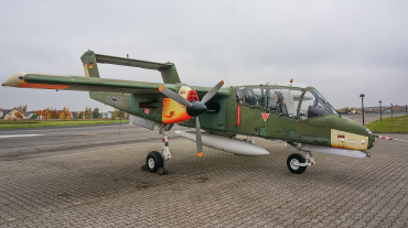 99+33 (338-18) 1971 North American Rockwell OV-10B Bronco