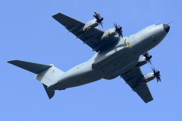 54+03 (030) 2015 Airbus A400M-180
