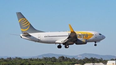 YL-PSG (30743) 2001 Boeing 737-7BX WL