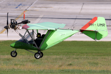 9H-UMR 906 X-Air