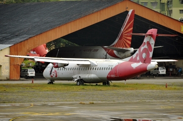 VT-DEB (456) 1995 ATR-72-202F
