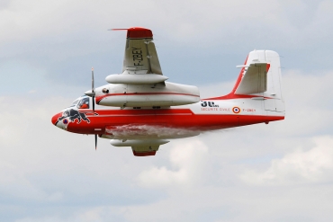 F-ZBEY (400) Grumman S-2T Turbo Firecat