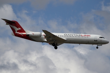 VH-NHP (11399) 1992 Fokker 100