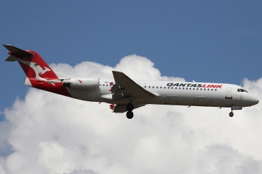 VH-NHV (11482) 1993 Fokker 100