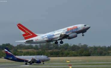OE-LNM (30138) 2000 Boeing 737-6Z9