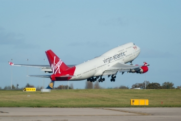 G-VROY (32340) 2001 Boeing 747-443