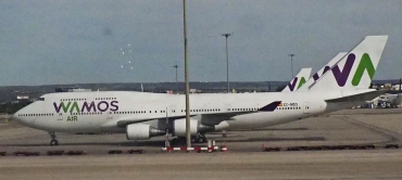 EC-MDS (cn 26910) Boeing 747-419