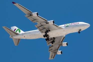 EC-KXN (cn 25703) Boeing 747-4H6