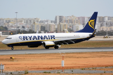 EI-EFF (35016) 2009 Boeing 737-8AS(WL)