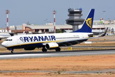 EI-ENY (35042) 2011 Boeing 737-8AS(WL)