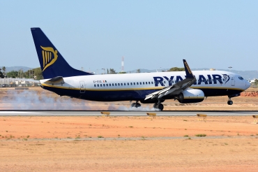 EI-ESZ (34996) 2011 Boeing 737-8AS(WL)