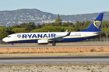 EI-GDI · Boeing 737-8AS · (FAO / LPFR)