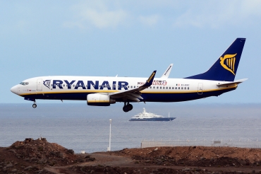 EI-EGC (38492) 2009 Boeing 737-8AS WL