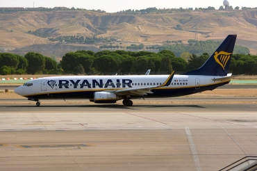 EI-DCW · Boeing 737-8AS(WL) · (MAD / LEMD)