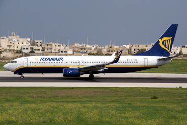 EI-CSQ (29930) 2001 Boeing 737-8AS(WL)