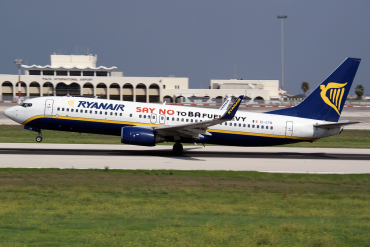 EI-CTB (29937) 2002 Boeing 737-8AS(WL)