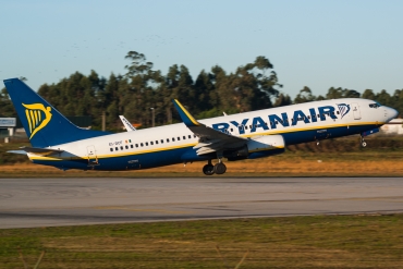 EI-DCF · Boeing 737-8AS · (OPO / LPPR)