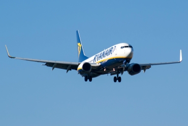 EI-DCR · Boeing 737-8AS(WL) · (OPO / LPPR)