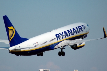 EI-DHG (33576) 2005 Boeing 737-8AS