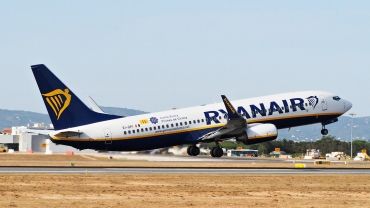 EI-DPI (33608) 2007 Boeing 737-8AS(WL)