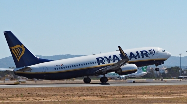 EI-DPJ · Boeing 737-8AS(WL) · (FAO / LPFR)