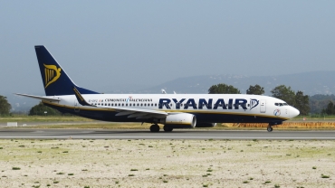 EI-DPZ (33616) 2007 Boeing 737-8AS WL