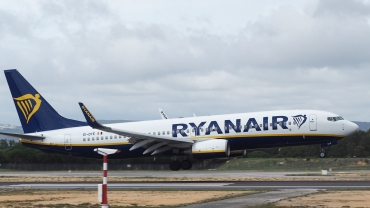 EI-DYE (cn 36568) Boeing 737-8AS