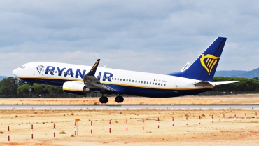 EI-EBH · Boeing 737-8AS(WL) · (FAO / LPFR)
