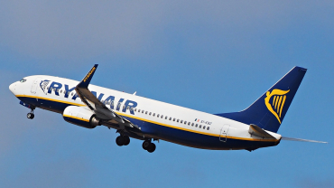 EI-EBZ (35008) 2009 Boeing 737-8AS(WL)